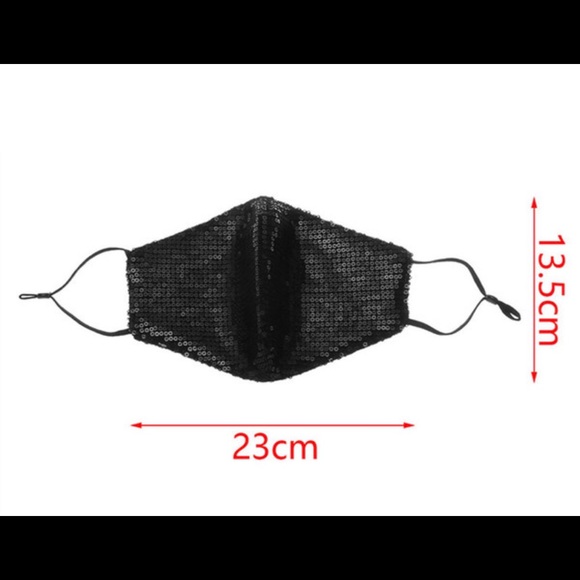 2-pcs Sequence Face Masks - Picture 6 of 16